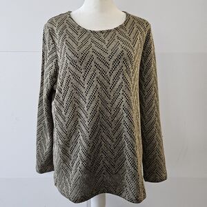 Chico's 2 Size L Polyester Beige Long-Sleeved Round Neck Black Lined Blouse Shir